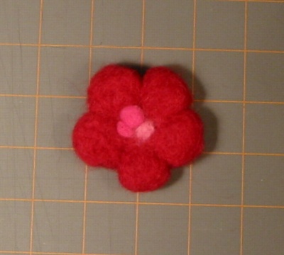Делаем валяный цветок своими руками.
