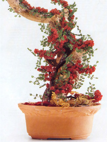 Пираканта из бисера