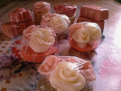 Удивительные розы из мыла