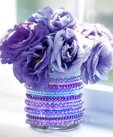 Делаем своими руками вазу гламурно — сиреневого цвета