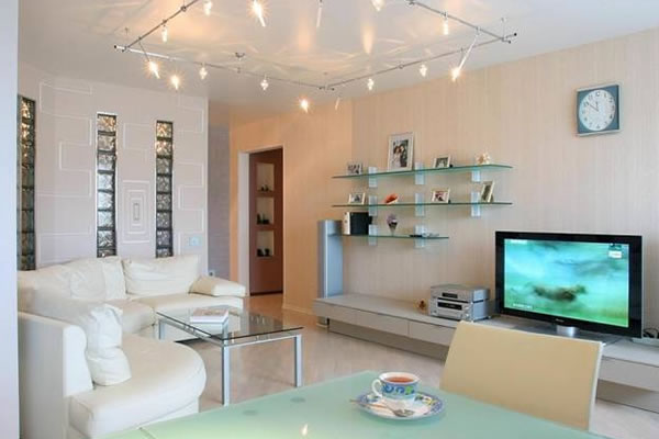 Создаём оригинальный декор стен в гостиной