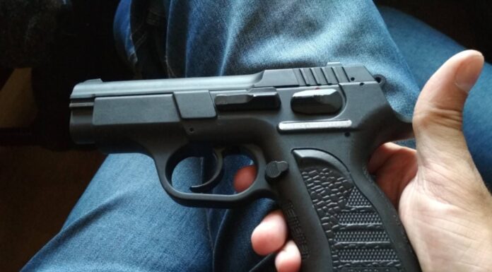 Огнестрельное оружие: как оно применяется и для чего нужно?