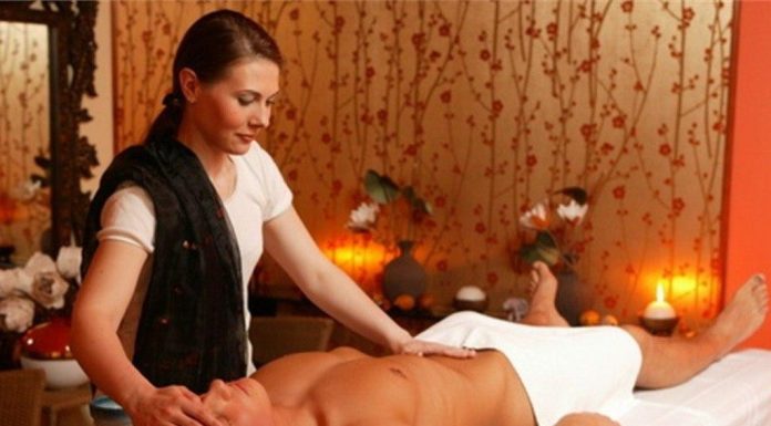 Где найти профессиональных массажисток сорокалетнего возраста