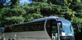 Зачем может понадобиться аренда автобуса на сорок пять пассажиров