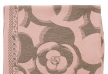 Тайны женского палантина: история и модные тренды