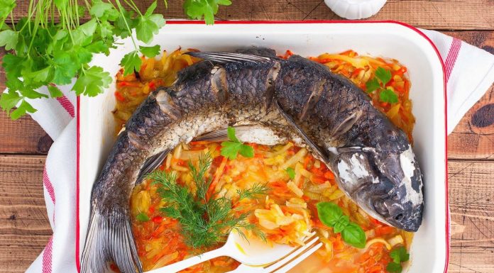 Чем интересна рыба белый амур: как ее готовят