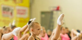 Где ребенок сможет заниматься гимнастикой в Москве уже с двухлетнего возраста: советы