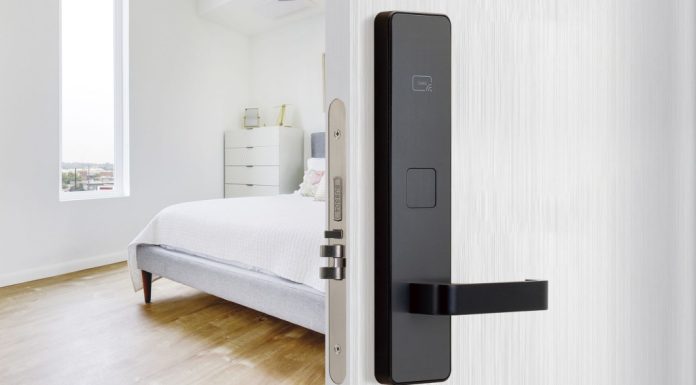 Какие устройства важны для безопасности отеля: общая схема работы гостиничной СКУД