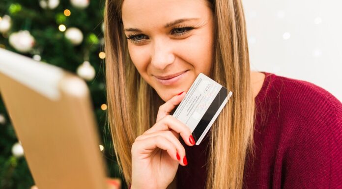Кредит онлайн на карту: как рассчитать переплату и выбрать выгодные условия