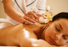 Тайский массаж тела: почему стоит испытать эту древнюю практику