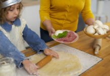 Кулинарный мастер-класс для детей: 5 причин выбрать приготовление пиццы