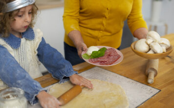 Кулинарный мастер-класс для детей: 5 причин выбрать приготовление пиццы