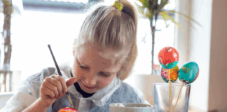 Творчество с блеском: выбираем слаймы и наборы для детей