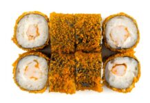 Почему стоит заказать горячие роллы в службе доставки еды «Макароллыч» в Ижевске?